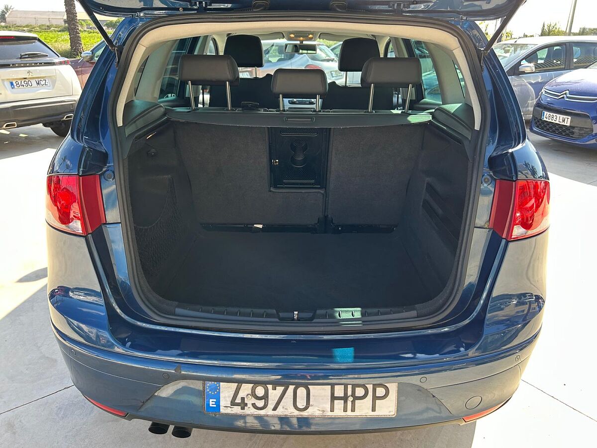 SEAT ALTEA XL STYLANCE 2.0 TDI AUTO SPANISH LHD IN SPAIN 103000 MILES SUPER 2013